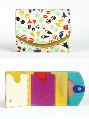 小さい財布　エトーシャの楽園