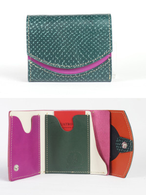 小さい財布　水面（みなも）