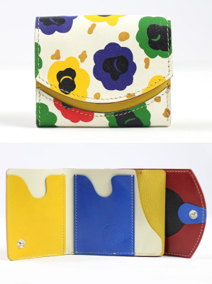 小さい財布　カラフルチュチュ
