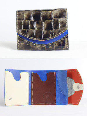 小さい財布　お堀の石畳