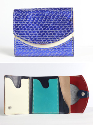 小さい財布　night club