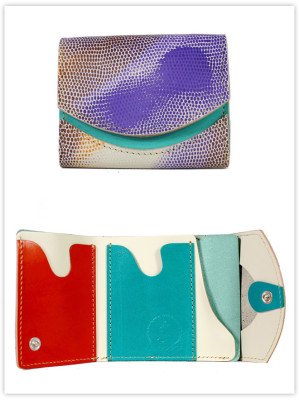 小さい財布　ブルーベルの森