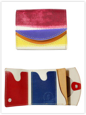 小さい財布　ルーモス