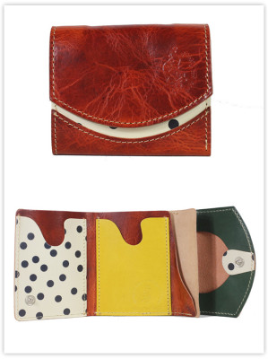 小さい財布　あずき