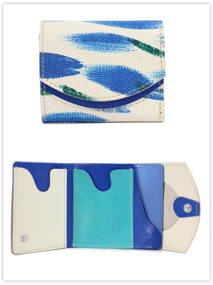 小さい財布　睡蓮